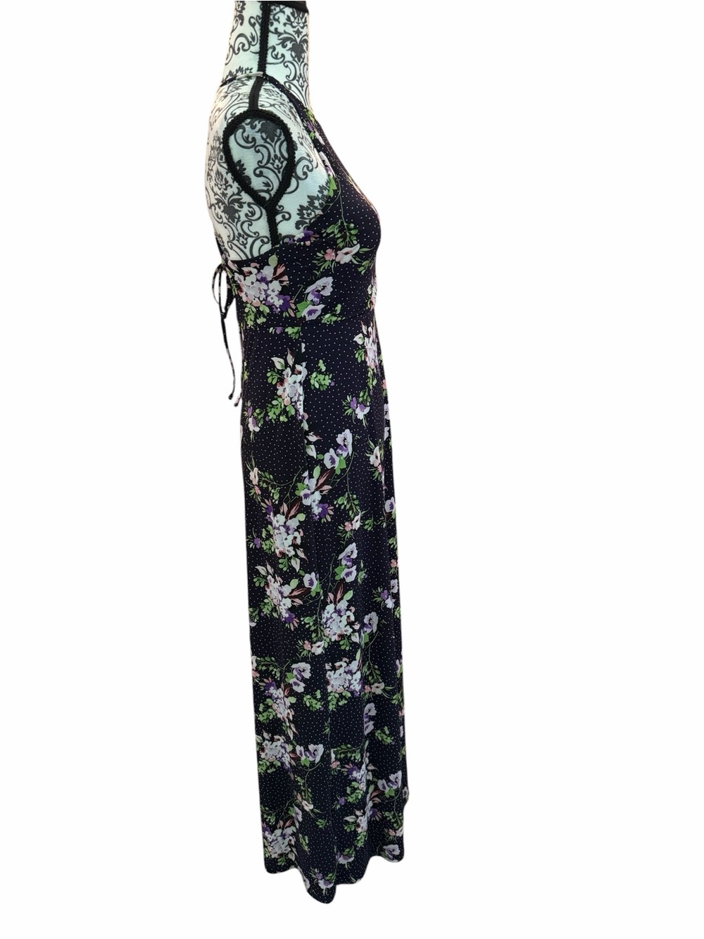 Express Halter Maxi Dress - Picture 5 of 9